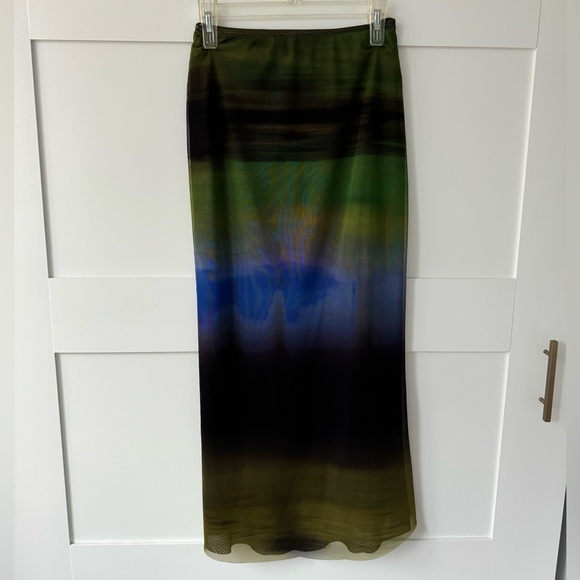 Zara Mesh Ombré Skirt - Picture 4 of 5